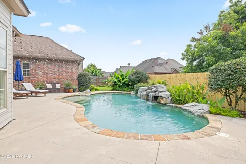 $625,000 | 315 Vanburg Place, Lafayette, LA 70508