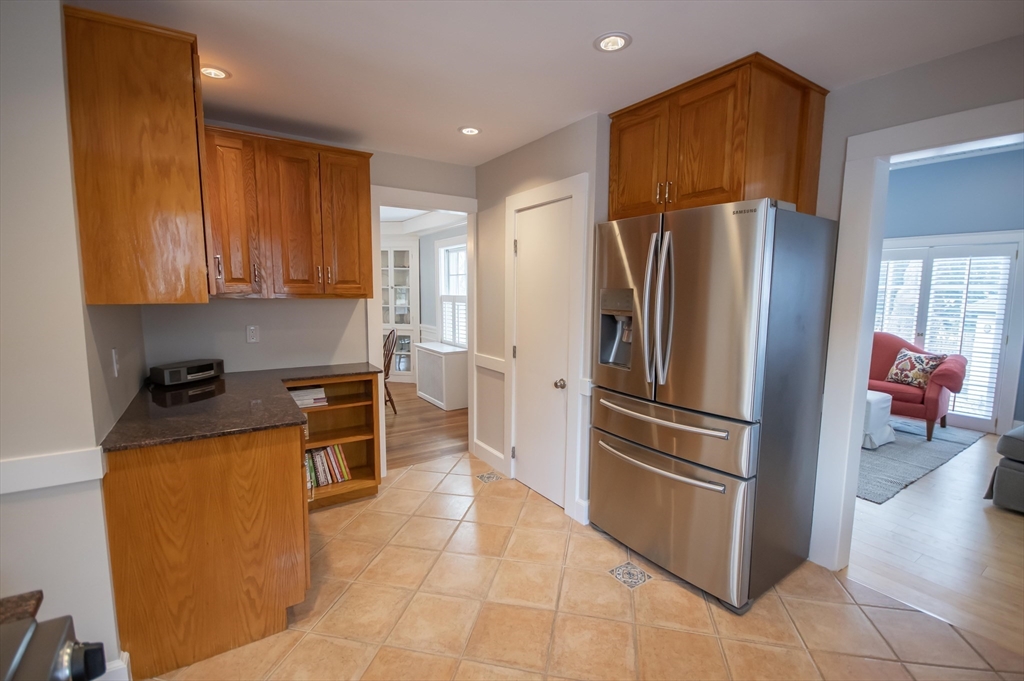 403 Common Street Belmont, MA 02478 - Photo 15 of 42