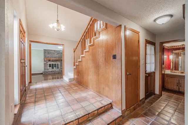 $375,000 | 305 Warbler Drive, Bedford, TX 76021