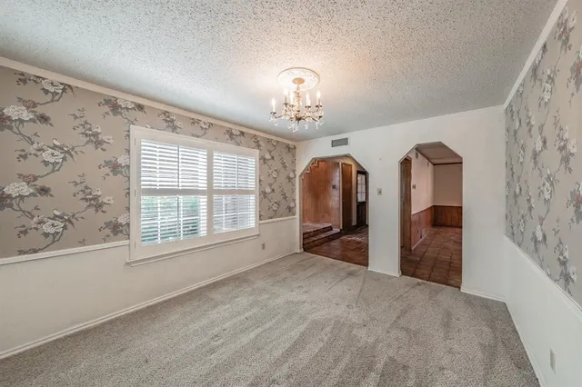 $375,000 | 305 Warbler Drive, Bedford, TX 76021