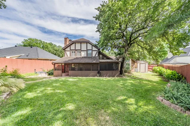 $375,000 | 305 Warbler Drive, Bedford, TX 76021