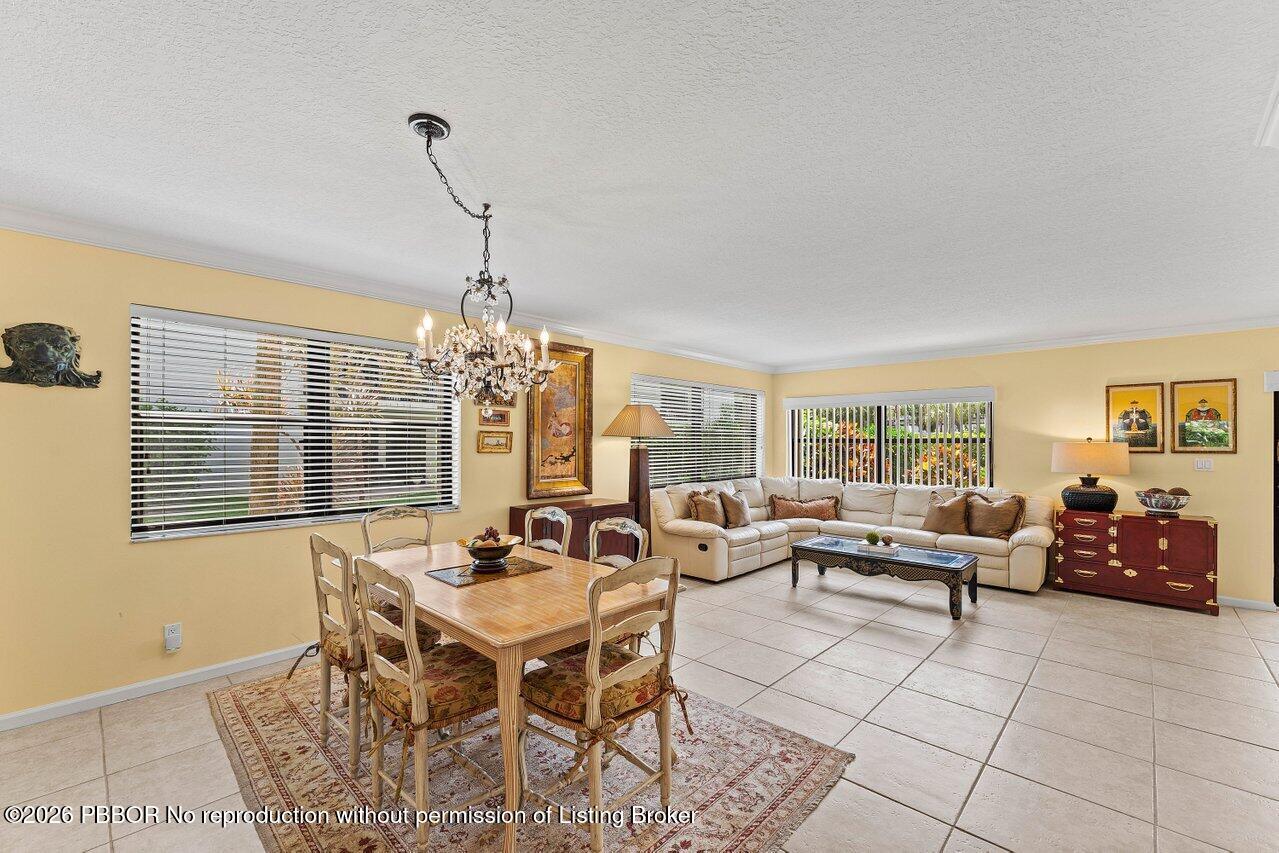 372 Golfview Road, Unit 101 North Palm Beach, FL 33408 - Photo 12 of 31 Dining Area / Living Room