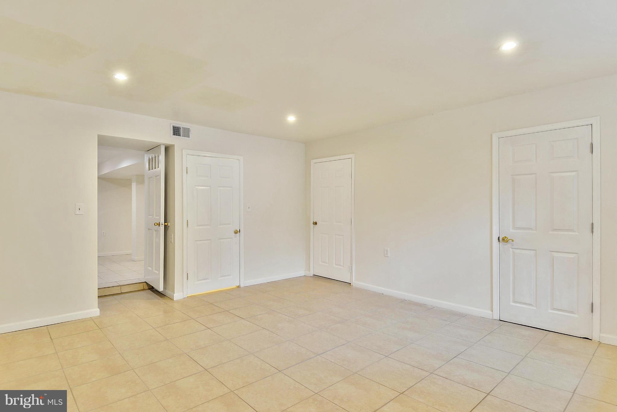 2844 Powder Mill Road Adelphi, MD 20783 - Photo 22 of 28 Bedroom
