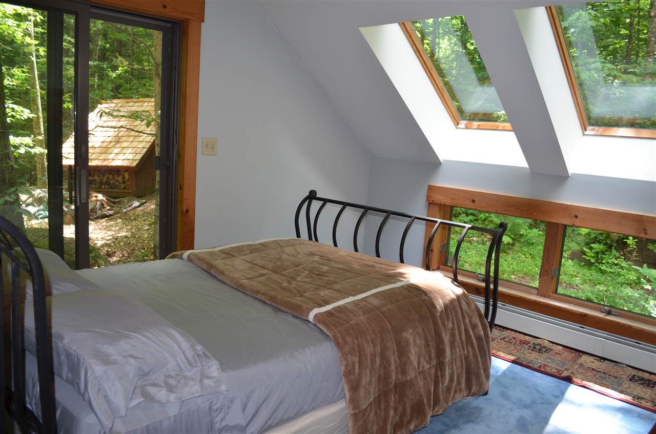 233 Soaring Hawk Road Plymouth, VT 05056 - Photo 11 of 40 Gallery Image 11