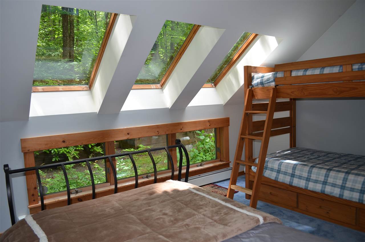 233 Soaring Hawk Road Plymouth, VT 05056 - Photo 12 of 40 Gallery Image 12