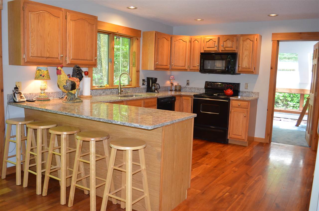 233 Soaring Hawk Road Plymouth, VT 05056 - Photo 9 of 40 Gallery Image 9