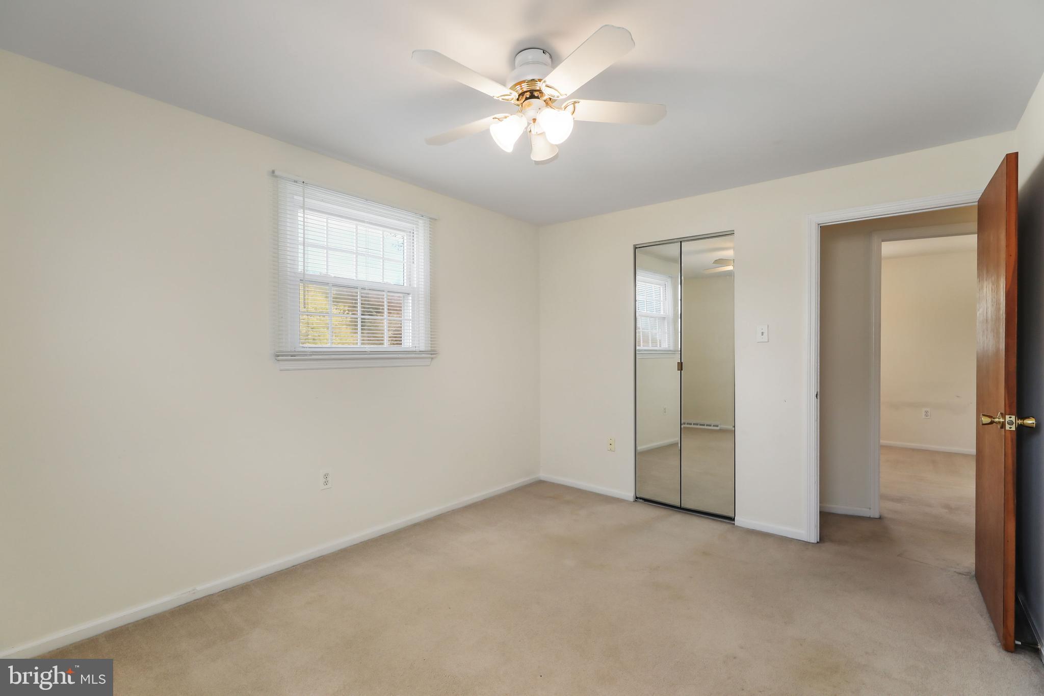 5 Colonial Court Clementon, NJ 08021 - Photo 31 of 38