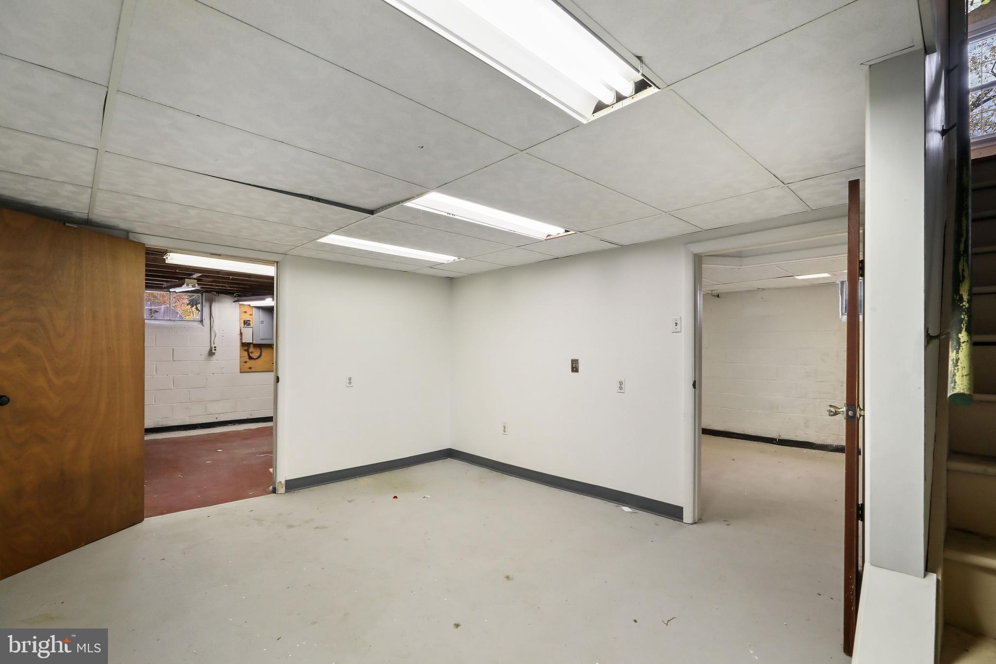 5 Colonial Court Clementon, NJ 08021 - Photo 33 of 38