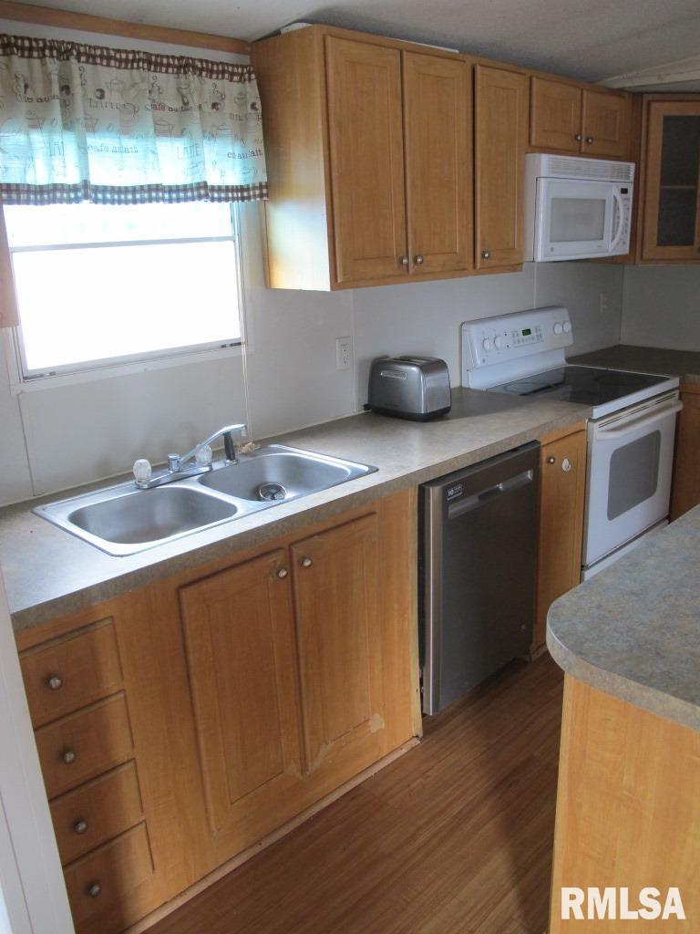 9234 Old Rte 13 Marion, IL 62959 - Photo 37 of 54 Gallery Image 37