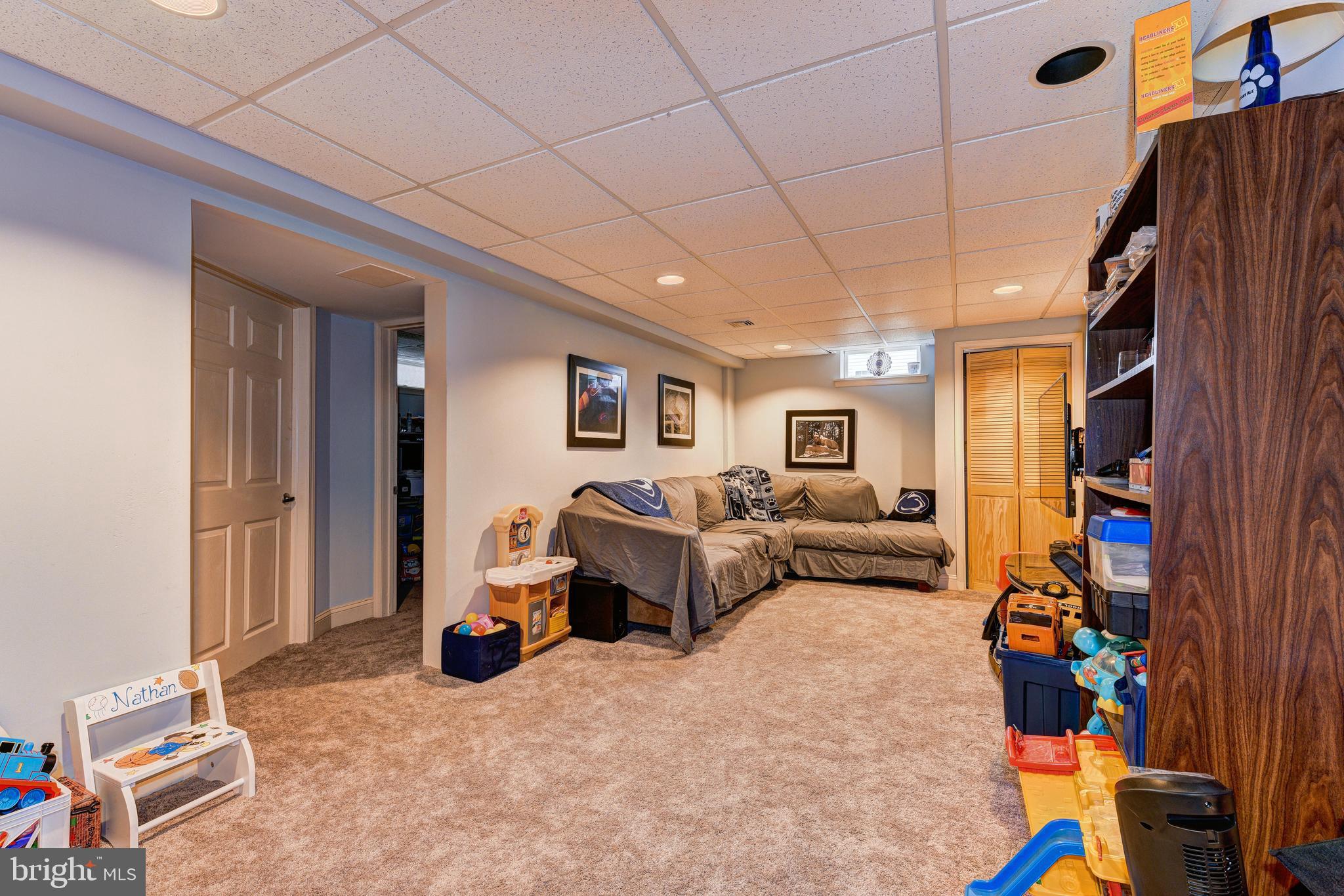 278 Greenview Road Yardley, PA 19067 - Photo 19 of 35 Gallery Image 19