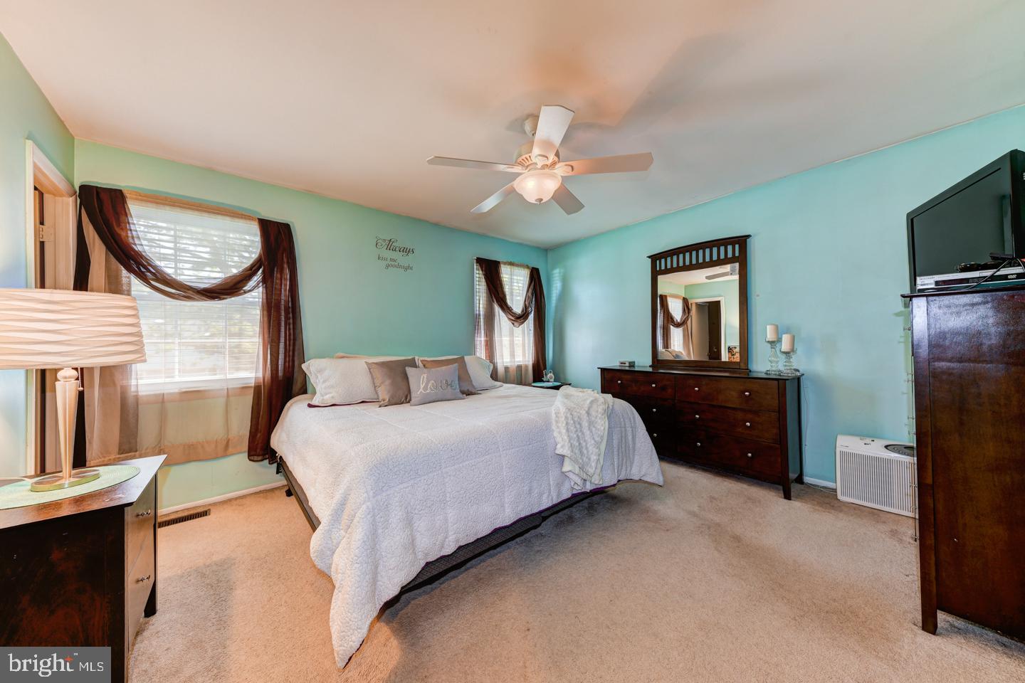 278 Greenview Road Yardley, PA 19067 - Photo 22 of 35 Gallery Image 22