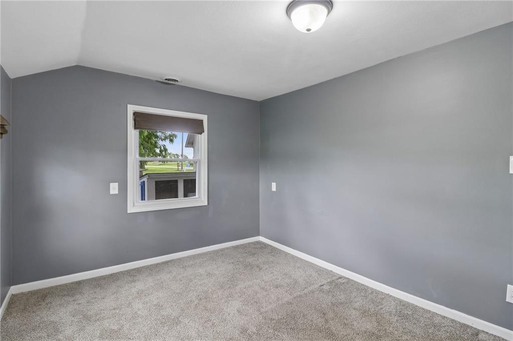307 East 1100th Road Baldwin City, KS 66006 - Photo 22 of 41