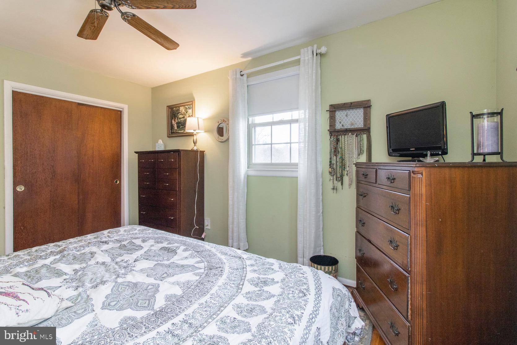 1611 Buttonwood Road Flourtown, PA 19031 - Photo 14 of 26 Main Bedroom