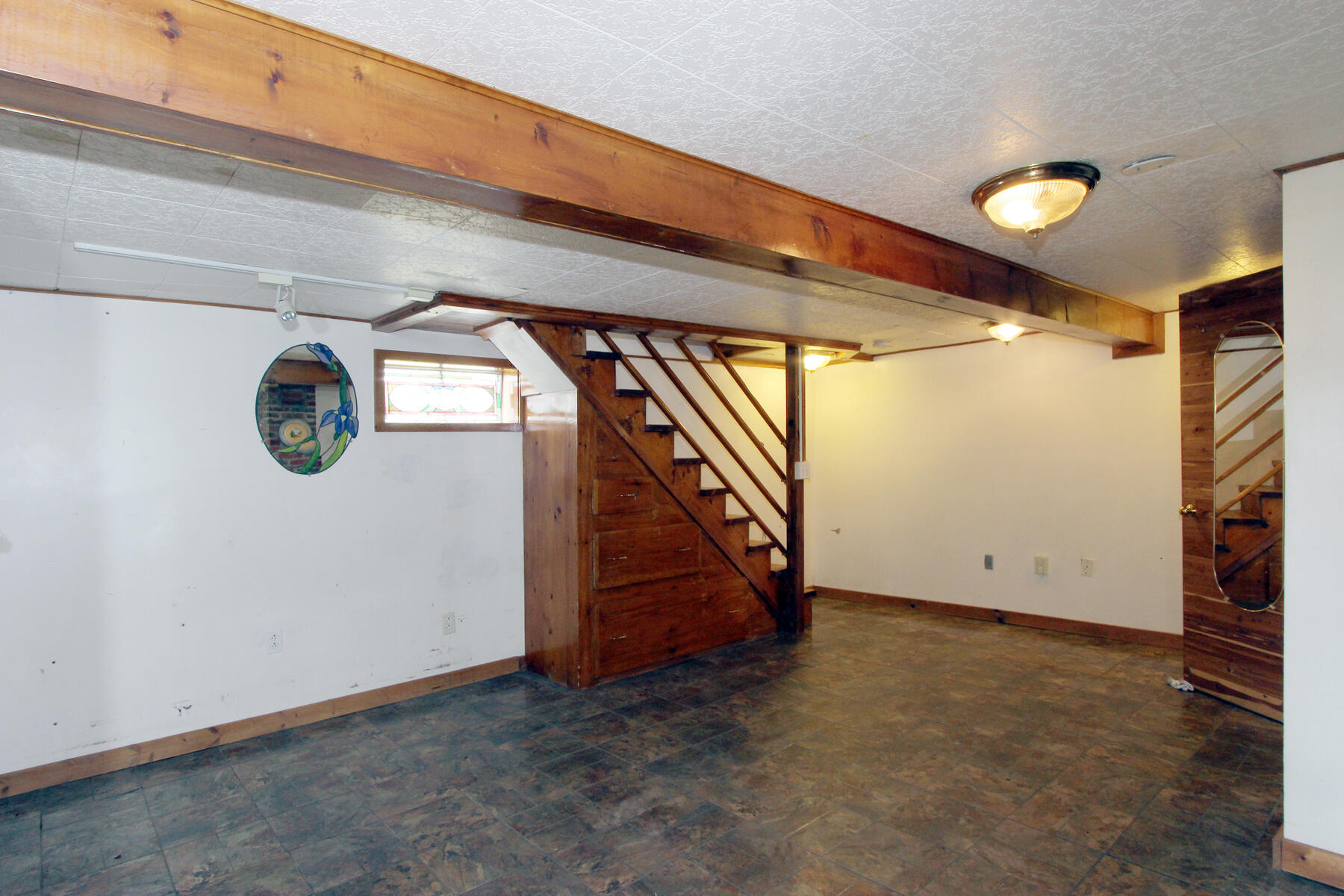 5 Admirals Way Buzzards Bay, MA 02532 - Photo 20 of 28 a view of entryway