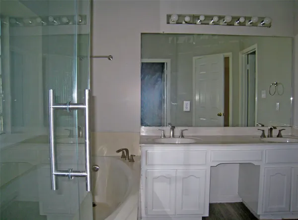 $415,000 | 1010 Magnolia Cove, Buda, TX 78610