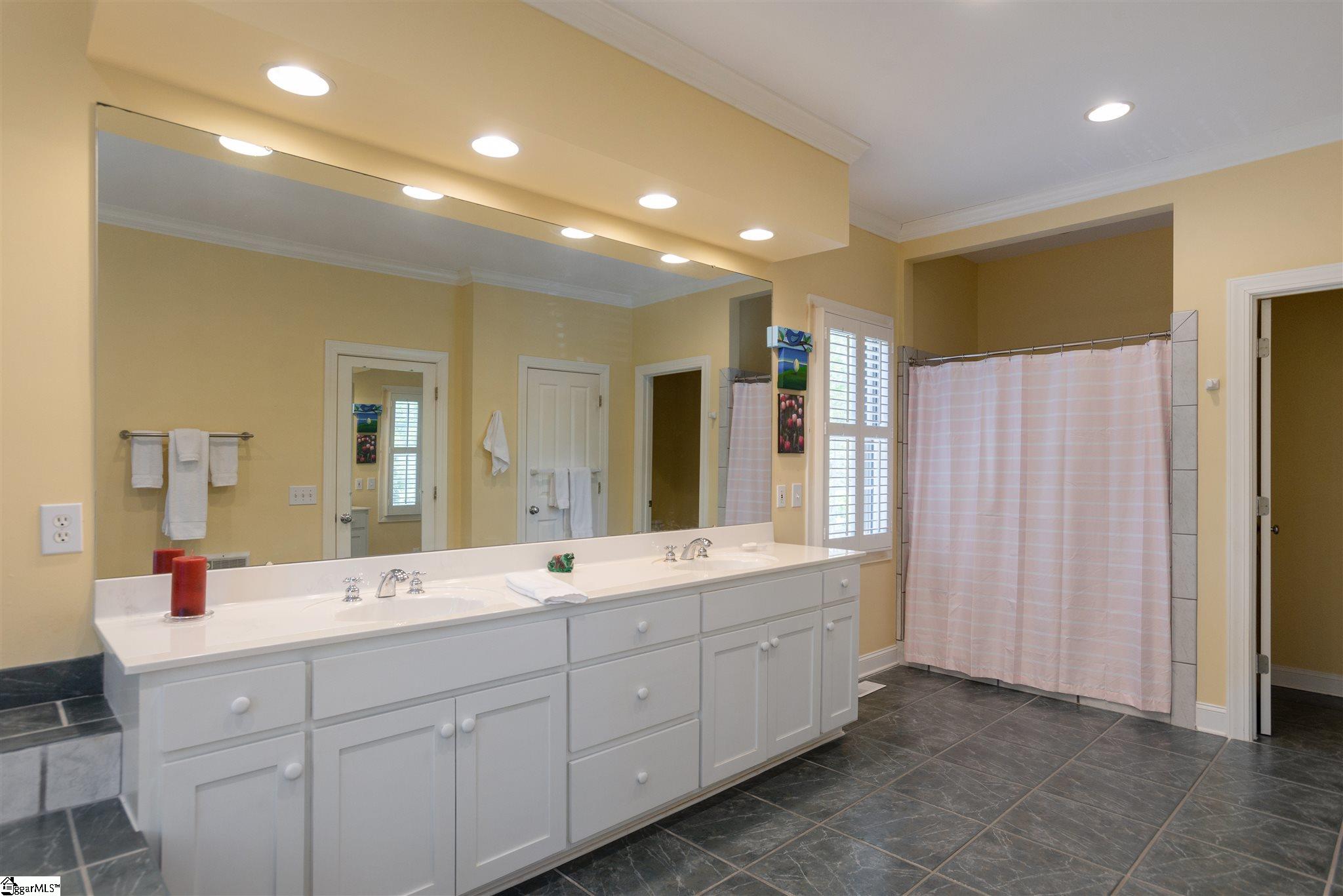 320 Mountain Summit Road Travelers Rest, SC 29690 - Photo 12 of 25 Gallery Image 12
