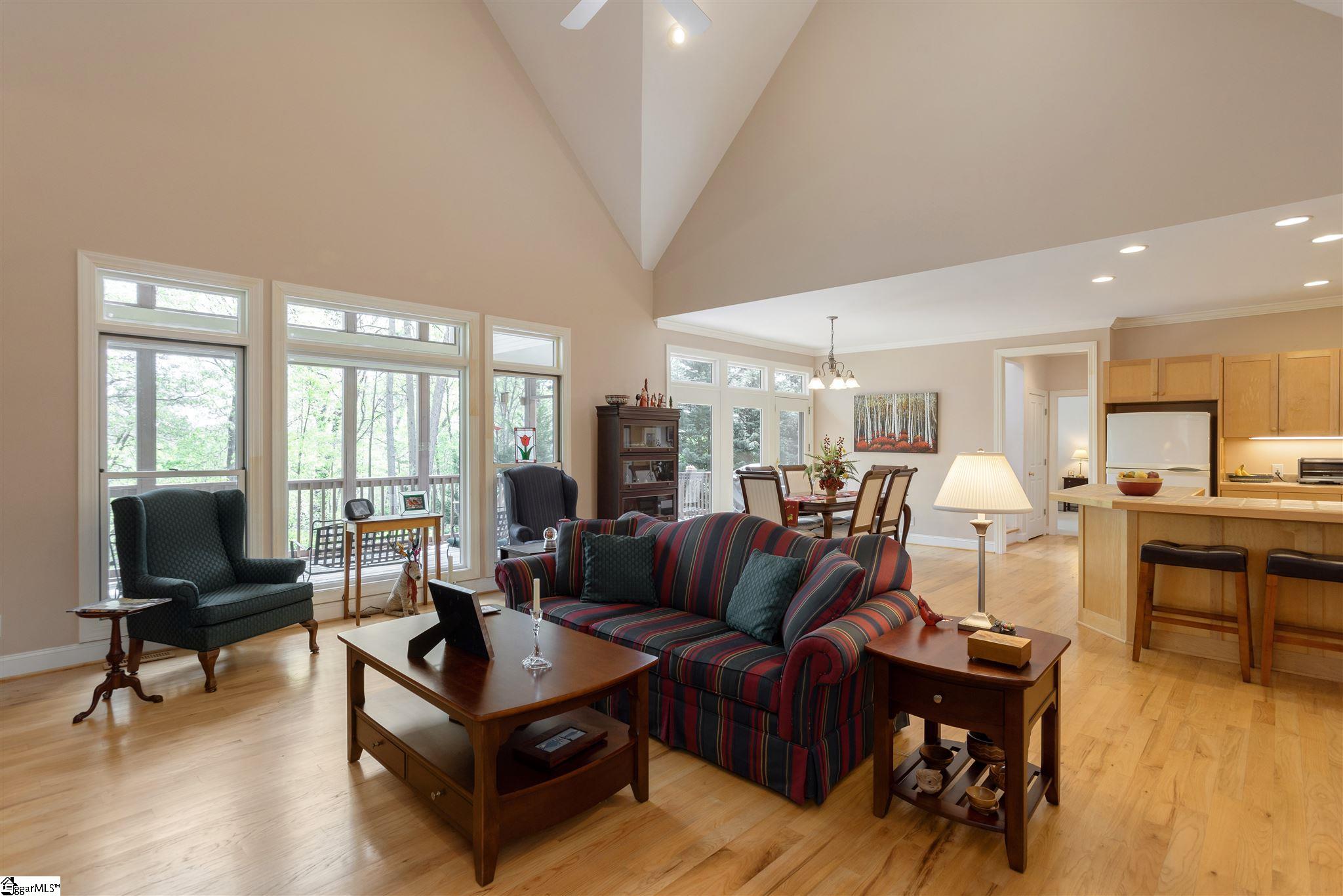 320 Mountain Summit Road Travelers Rest, SC 29690 - Photo 4 of 25 Gallery Image 4