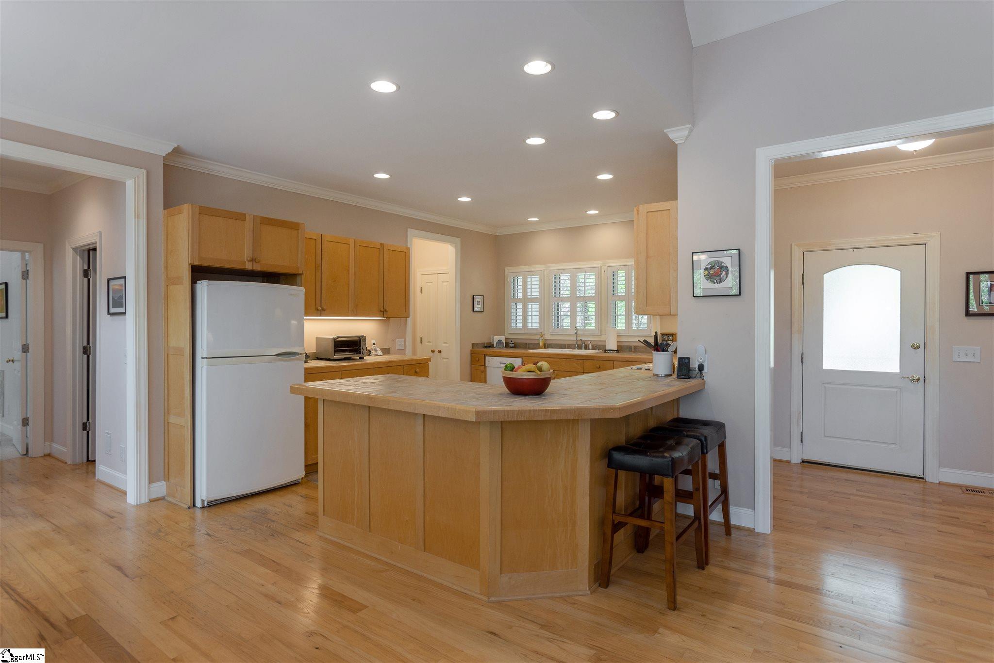 320 Mountain Summit Road Travelers Rest, SC 29690 - Photo 7 of 25 Gallery Image 7