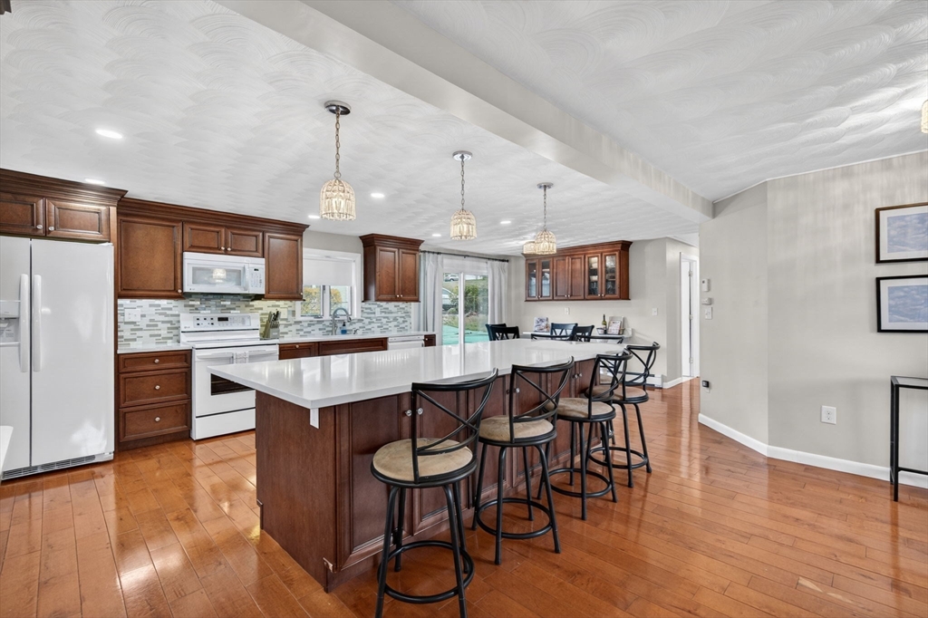 1 Reed Road Peabody, MA 01960 - Photo 3 of 34 Gallery Image 3