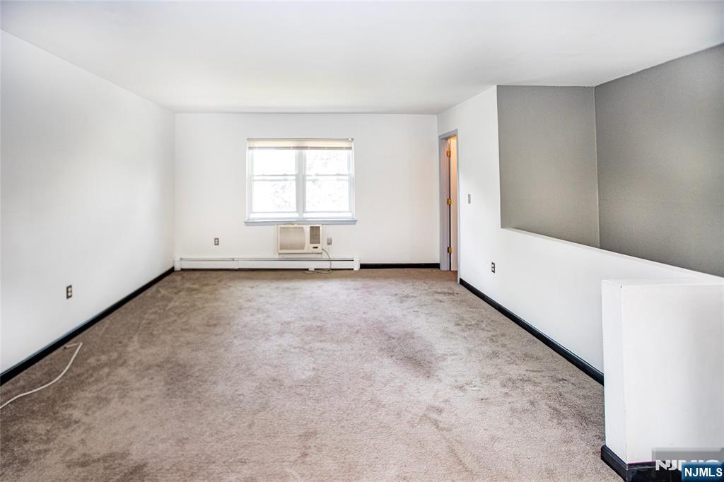 1130 Valley Road, Unit 2B Wayne, NJ 07470 - Photo 4 of 47