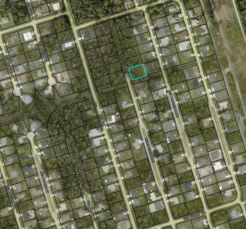 28 Seafaring Path Palm Coast, FL 32164 - Photo 3 of 3 a bathroom with a shower