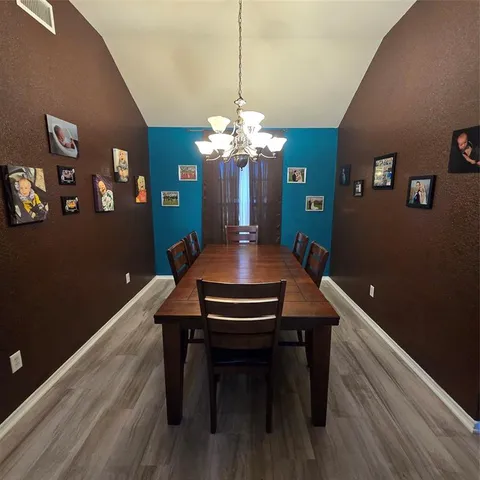 $299,900 | 212 Druse Lane, Jarrell, TX 76537