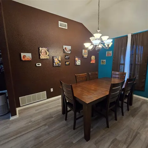 $299,900 | 212 Druse Lane, Jarrell, TX 76537