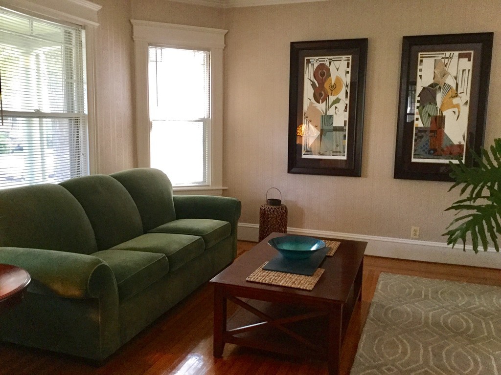 76 Pineywoods Avenue Springfield, MA 01108 - Photo 13 of 30