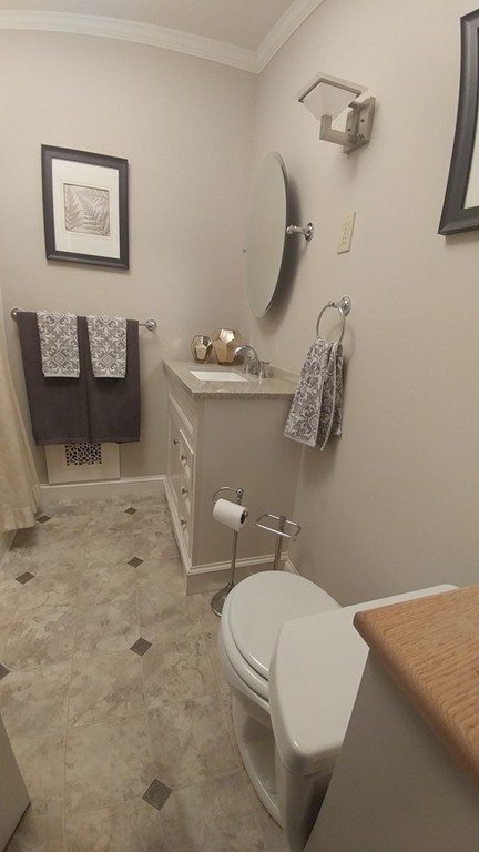 76 Pineywoods Avenue Springfield, MA 01108 - Photo 19 of 30