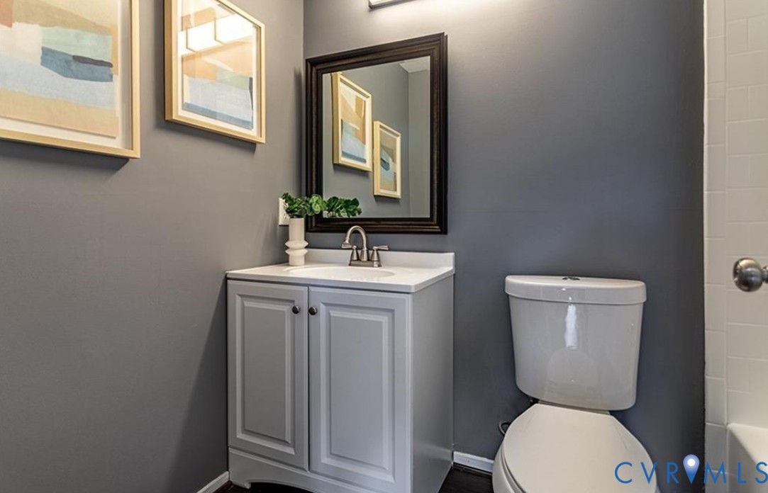 10312 Genlou Road Chesterfield, VA 23832 - Photo 12 of 18 Hall