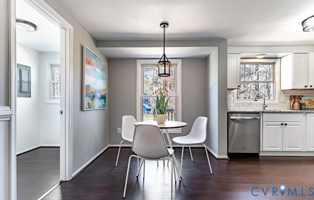 10312 Genlou Road Chesterfield, VA 23832 - Photo 6 of 18 Eat In Kitchen area