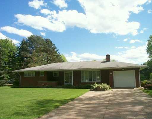 613 Wallace Run Road Big Beaver, PA 15010 - Photo 1 of 3 Exterior Front.