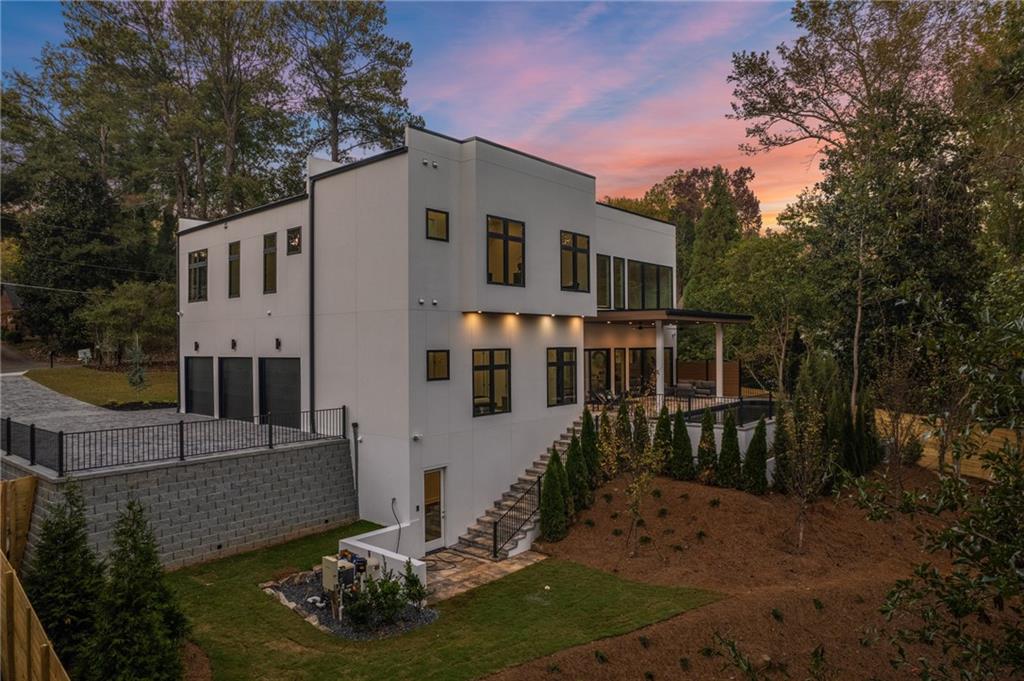 19 Spruell Springs Road Atlanta, GA 30342 - Photo 29 of 32