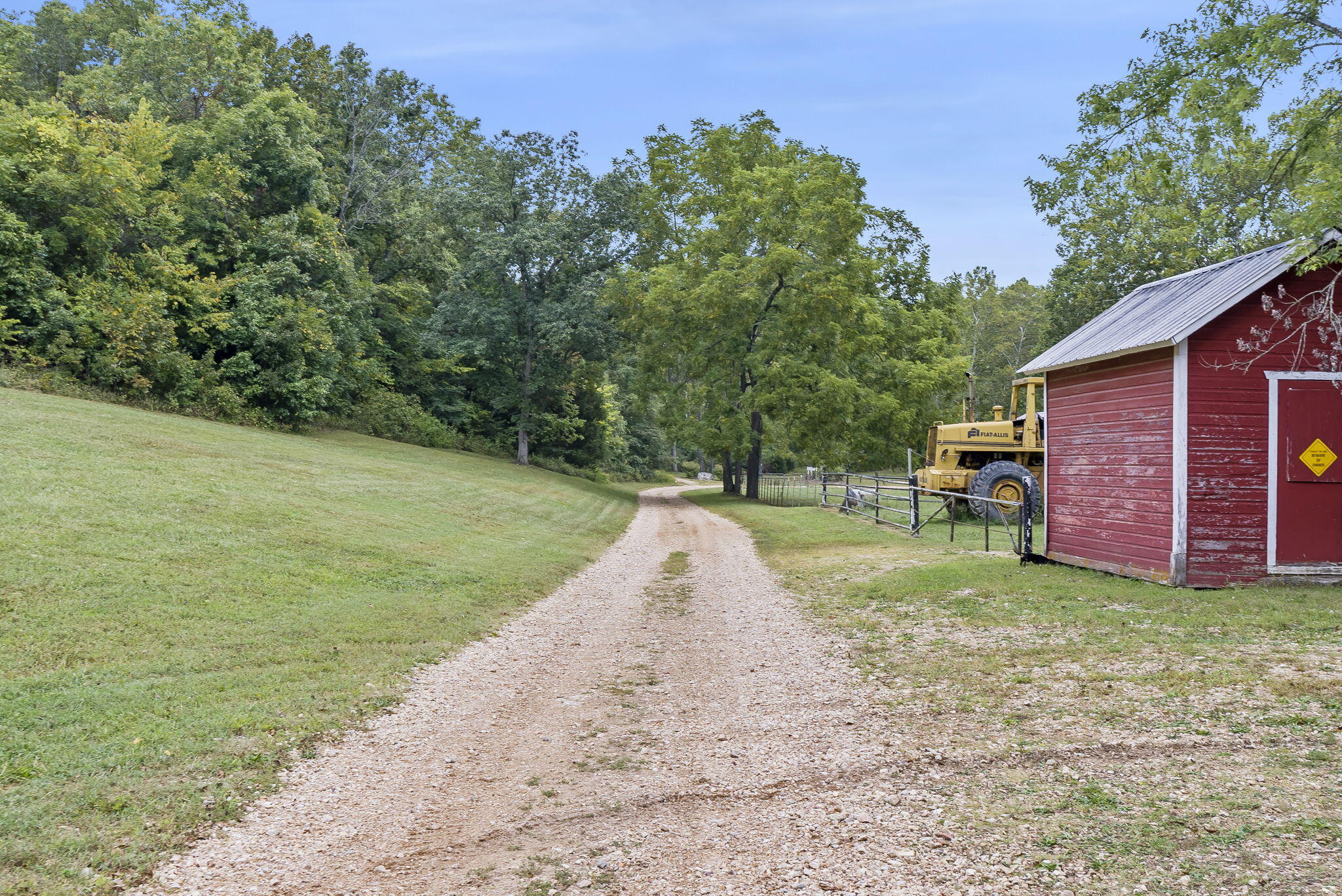 735 Co Road Sparta, MO 65753 - Photo 14 of 73 Private Drive
