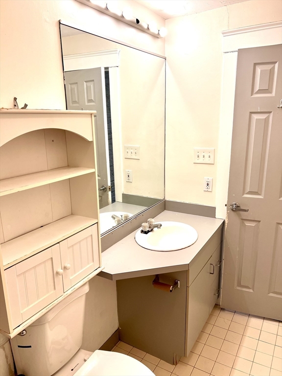 29 Division Street, Unit 3 Chelsea, MA 02150 - Photo 7 of 16 Gallery Image 7