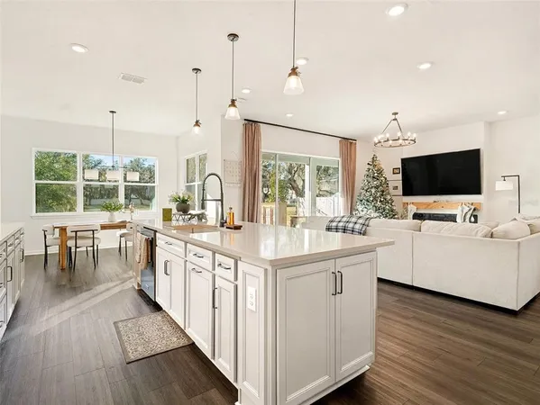 $680,000 | 12923 Willow Grove Drive, Riverview, FL 33579