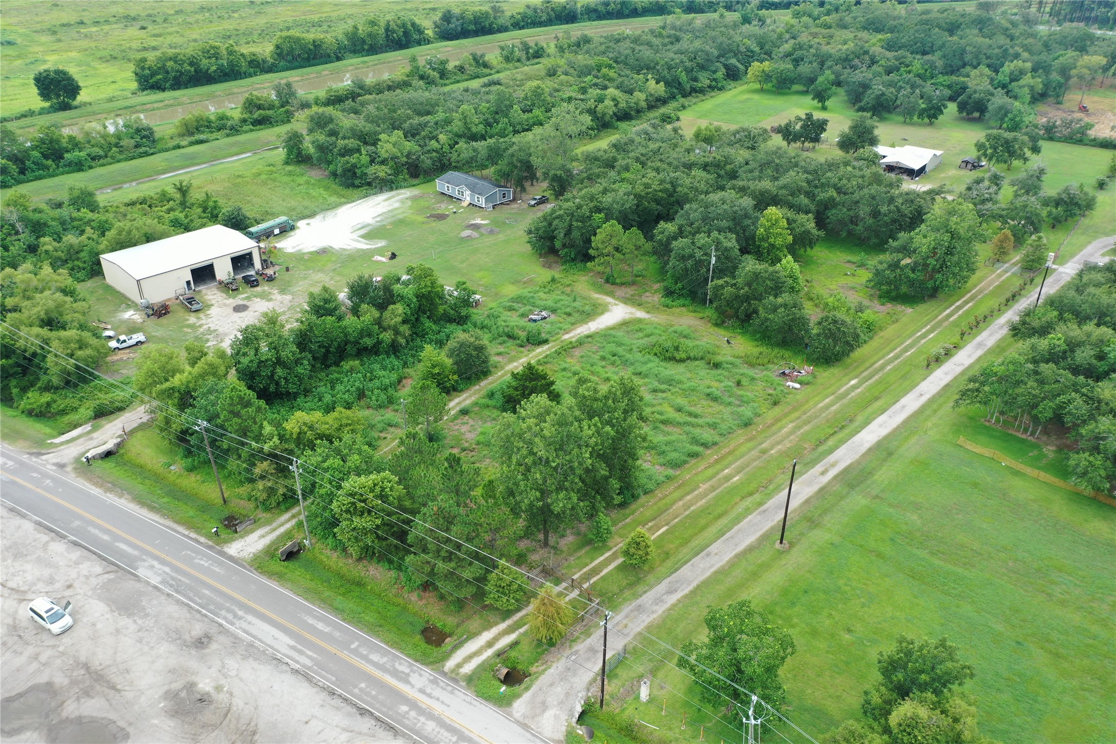 5110 Barbers Hill Road Baytown, TX 77521 - Photo 4 of 50