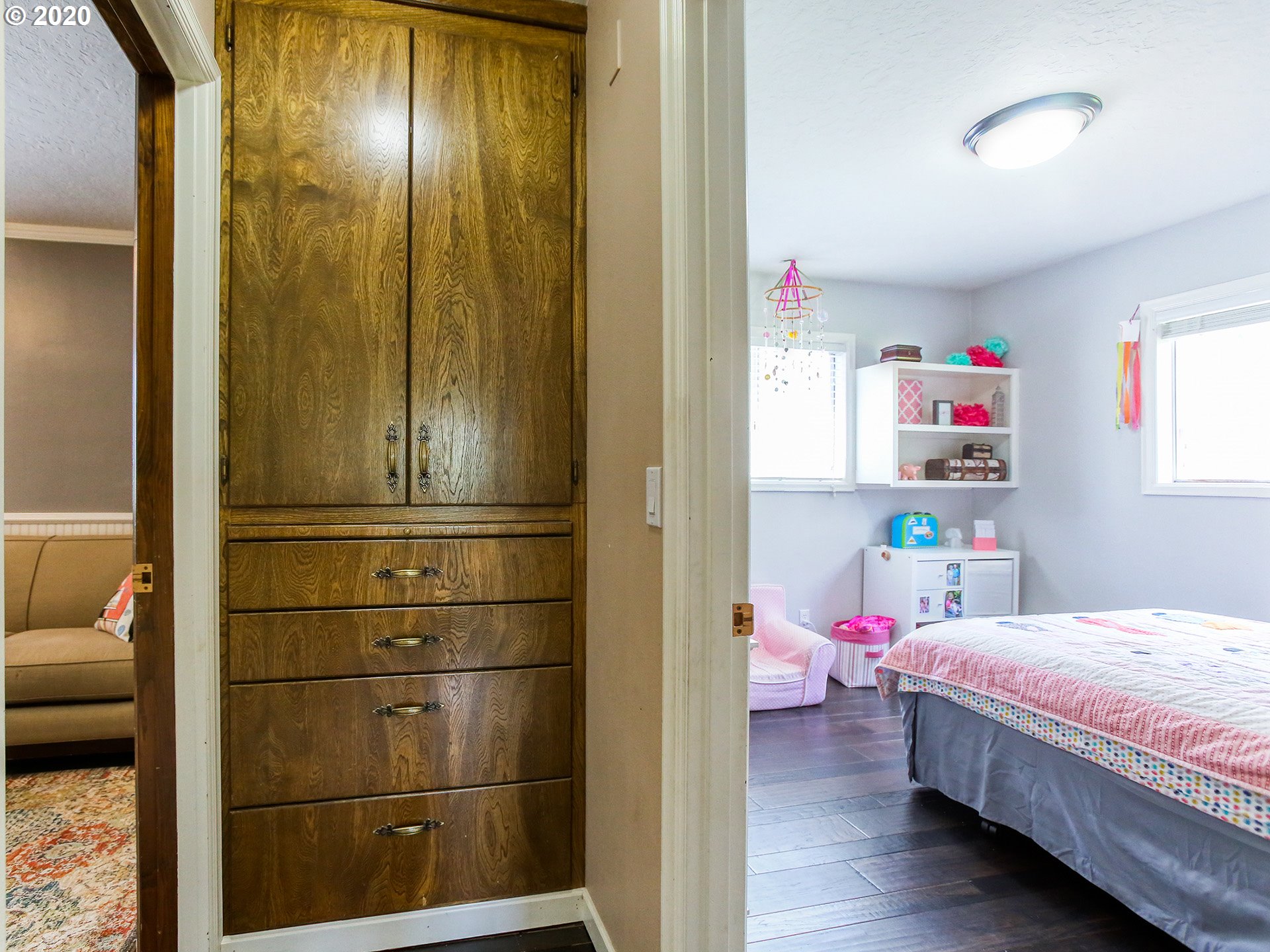 5939 Southwest Taylors Ferry Road Portland, OR 97219 - Photo 21 of 32 Gallery Image 21