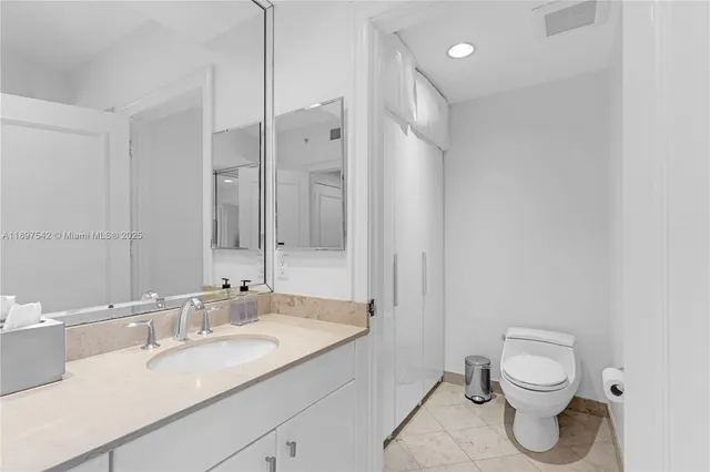 $2,870,000 | 727 Crandon Boulevard, Unit 401, Key Biscayne, FL 33149