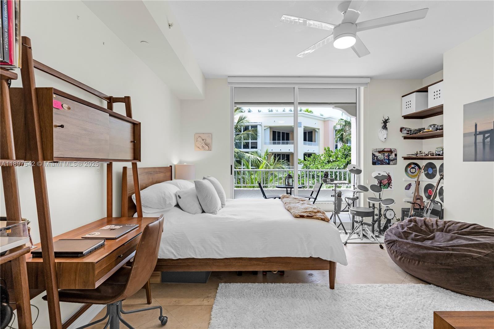 727 Crandon Boulevard, Unit 401 Key Biscayne, FL 33149 - Photo 30 of 57