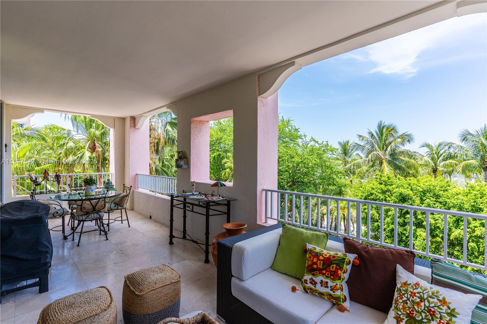 727 Crandon Boulevard, Unit 401 Key Biscayne, FL 33149 - Photo 38 of 57