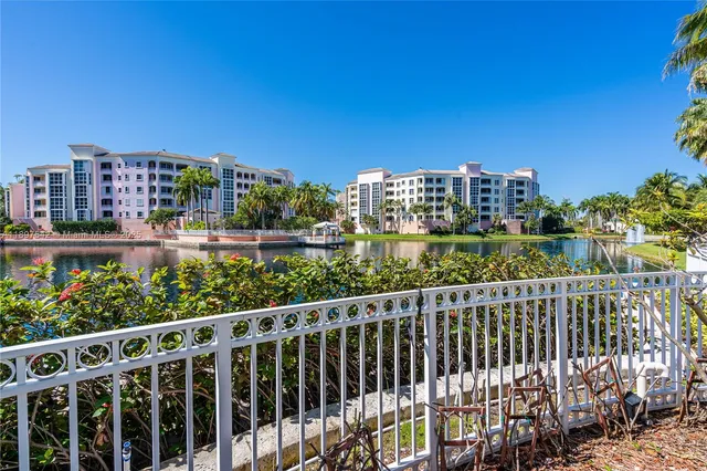 $2,870,000 | 727 Crandon Boulevard, Unit 401, Key Biscayne, FL 33149