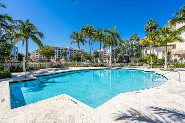 $2,870,000 | 727 Crandon Boulevard, Unit 401, Key Biscayne, FL 33149