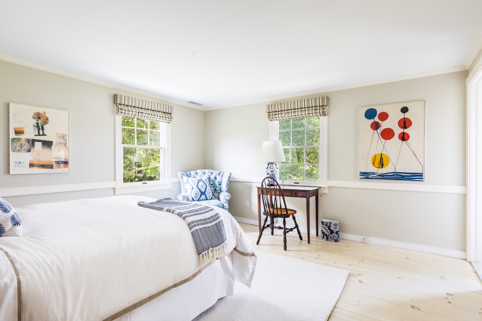 227 Sagaponack Road Bridgehampton, NY 11932 - Photo 22 of 26 a bedroom with furniture and a window