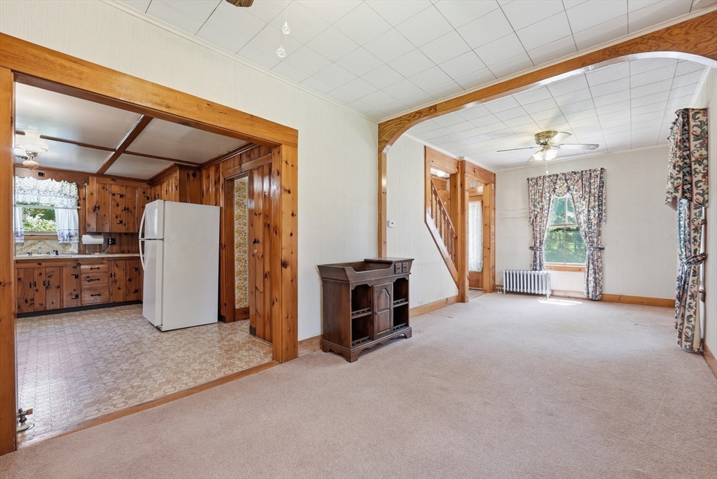 17 East Howe Street Orange, MA 01364 - Photo 7 of 34