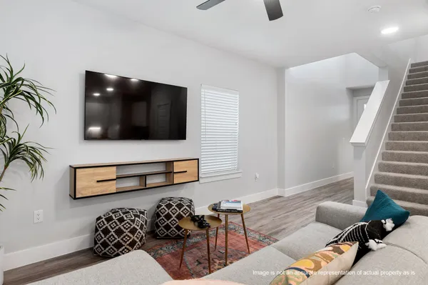 $2,495 | 28325-210 Birnham Woods Drive, Spring, TX 77386