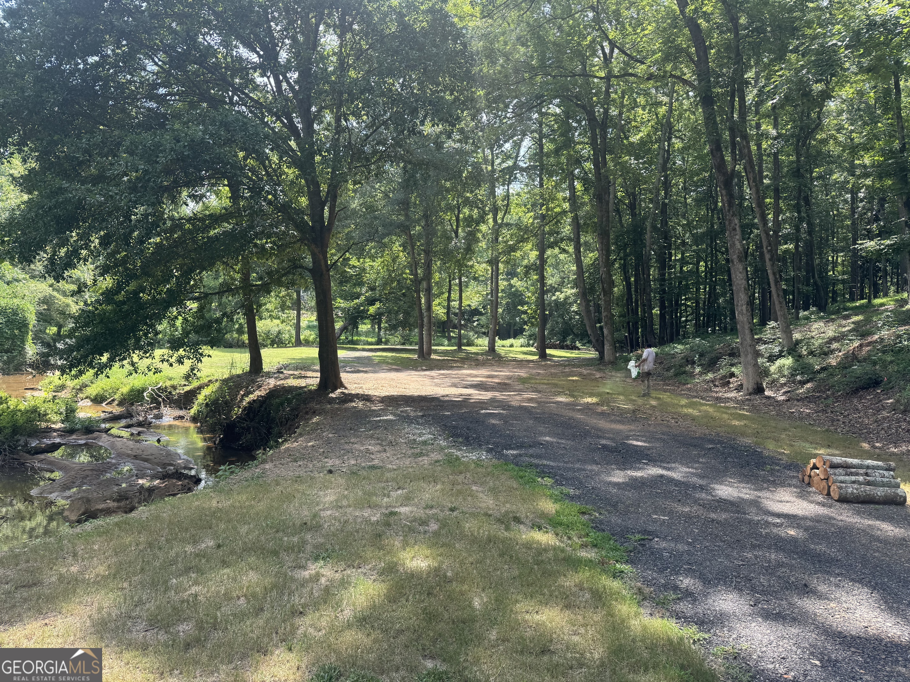 1542 Silver Hill Road Stone Mountain, GA 30087 - Photo 16 of 40 a view of outdoor space with green space