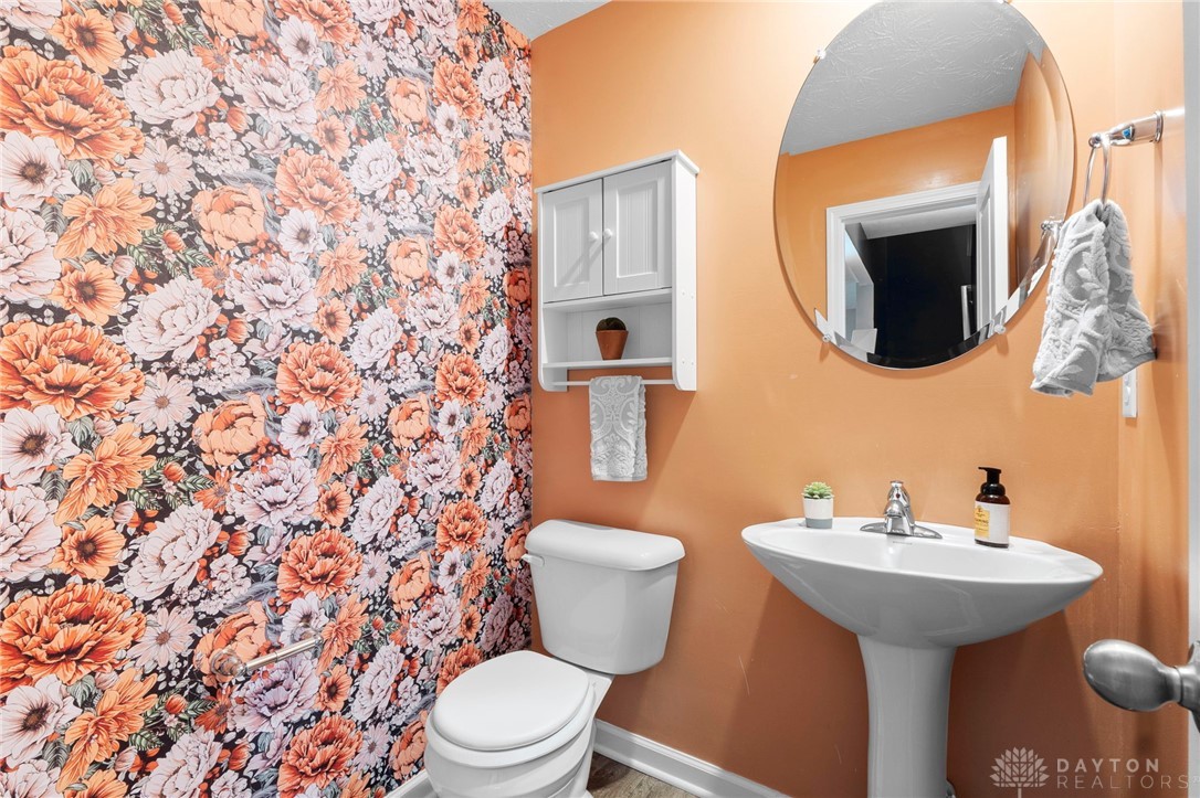 6057 Riva Ridge Drive Dayton, OH 45414 - Photo 13 of 34 Gallery Image 13