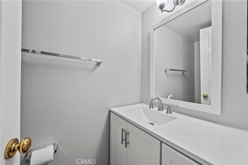 42805 15th Street West Lancaster, CA 93534 - Photo 14 of 28