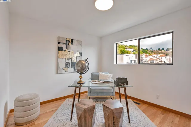 $1,895,000 | 1522 Grand View Drive, Berkeley, CA 94705